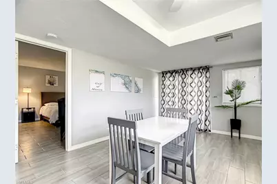 4928/5000 SW 16th Pl, Cape Coral, FL 33914 - Photo 15