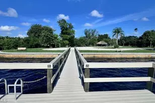 5529 Sir Walter Way, North Fort Myers, FL 33917 - Photo 25