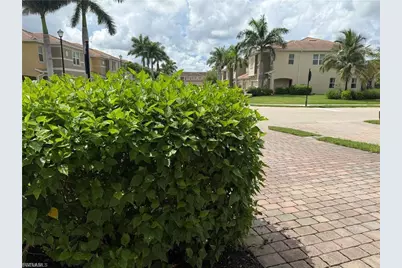 4105 Wilmont Pl, Fort Myers, FL 33916 - Photo 5