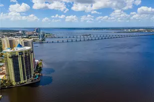 3000 Oasis Grand Blvd, Fort Myers, FL 33916 - Photo 23