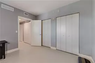 3000 Oasis Grand Blvd, Fort Myers, FL 33916 - Photo 17