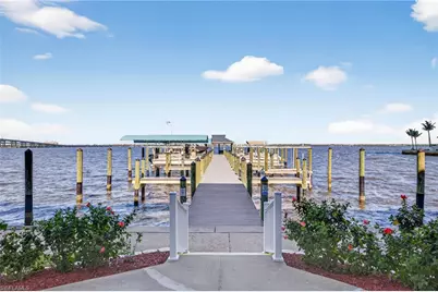 2711 1st St #203, Fort Myers, FL 33916 - Photo 3