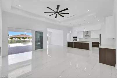 2029 SW 41st St, Cape Coral, FL 33914 - Photo 9