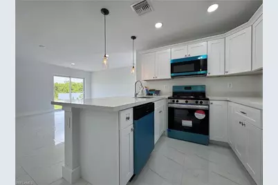 3015 4th St SW, Lehigh Acres, FL 33976 - Photo 15