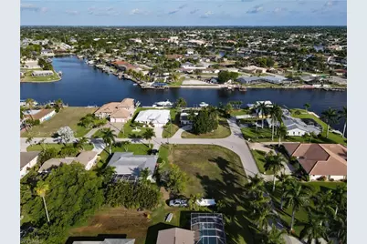 4403 SE 19th Ave, Cape Coral, FL 33904 - Photo 11