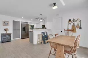 1537 Covington Cir E, Fort Myers, FL 33919 - Photo 7