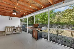 1537 Covington Cir E, Fort Myers, FL 33919 - Photo 21