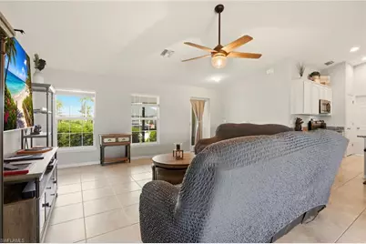 3516 SW 8th Pl, Cape Coral, FL 33914 - Photo 11