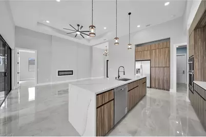 411 NE 25th St, Cape Coral, FL 33909 - Photo 13