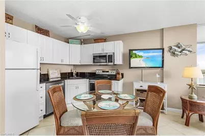 8701 Estero Blvd #906, Bonita Springs, FL 33931 - Photo 5