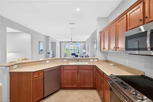 20011 Sanibel View Cir, Fort Myers, FL 33908 - Photo 13