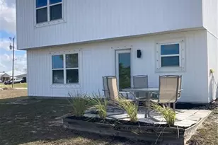 2922 NW 8th Pl, Cape Coral, FL 33993 - Photo 23