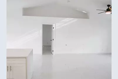 128 SW 34th Pl, Cape Coral, FL 33991 - Photo 17