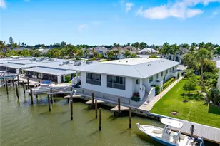 1395 Curlew Ave, Naples, FL 34102 - Photo 31