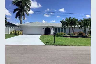 107 SE 39th St, Cape Coral, FL 33904 - Photo 1