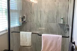 107 SE 39th St, Cape Coral, FL 33904 - Photo 13