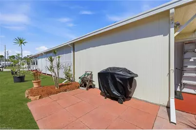406 Twig Ct S, North Fort Myers, FL 33917 - Photo 7