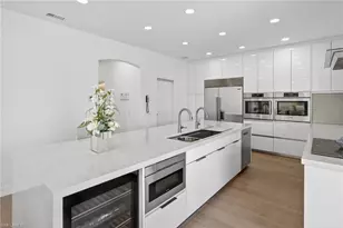 5541 Harborage Dr, Fort Myers, FL 33908 - Photo 9