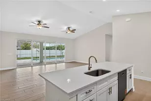 133 SW 9th Pl, Cape Coral, FL 33991 - Photo 7