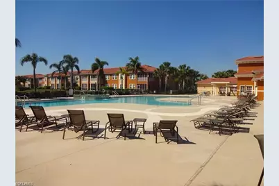 8892 Via Isola Ct, Fort Myers, FL 33966 - Photo 5