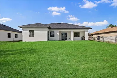 2711 10th St W, Lehigh Acres, FL 33971 - Photo 23