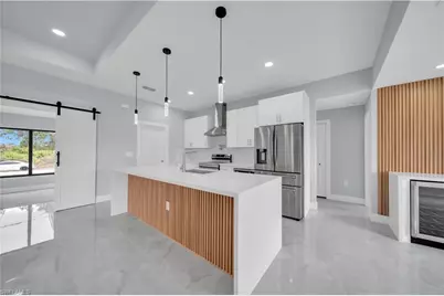 2600 38th St SW, Lehigh Acres, FL 33976 - Photo 9