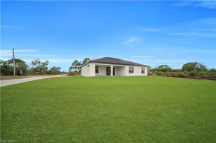 2600 38th St SW, Lehigh Acres, FL 33976 - Photo 35