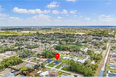 2713 10th St W, Lehigh Acres, FL 33971 - Photo 27