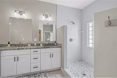 3926 SE 12th Ave, Cape Coral, FL 33904 - Photo 17