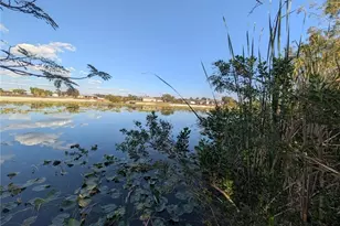 2137 NE 20th Ln, Cape Coral, FL 33909 - Photo 3