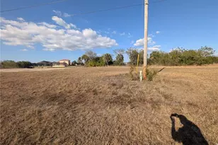 2137 NE 20th Ln, Cape Coral, FL 33909 - Photo 7