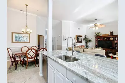 10401 McArthur Palm Ln #2523, Fort Myers, FL 33966 - Photo 11