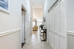 10401 McArthur Palm Ln, Fort Myers, FL 33966 - Photo 5