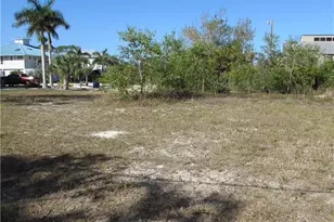 7757 Breakwater Ct, Bokeelia, FL 33922 - Photo 13