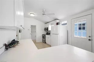 746 Cardium St, Sanibel, FL 33957 - Photo 13