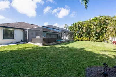 2533 SW 38th Ter, Cape Coral, FL 33914 - Photo 31