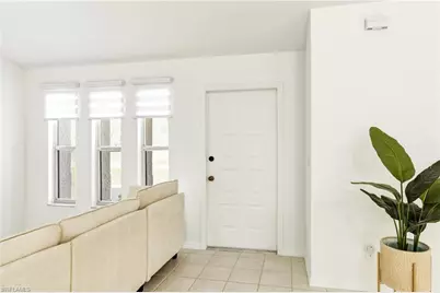 3019 SW 14th Ct, Cape Coral, FL 33914 - Photo 11