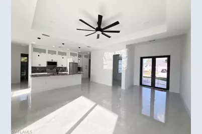 913 Glenn Ave, Lehigh Acres, FL 33972 - Photo 5