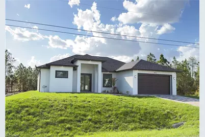 913 Glenn Ave, Lehigh Acres, FL 33972 - Photo 3