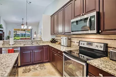 13809 Lily Pad Cir, Fort Myers, FL 33907 - Photo 11