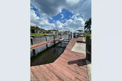 3425 SE 10th Ave, Cape Coral, FL 33904 - Photo 5