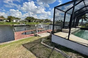 3425 SE 10th Ave, Cape Coral, FL 33904 - Photo 3