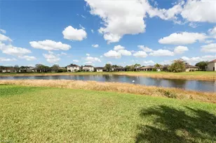 2246 Heydon Cir W, Naples, FL 34120 - Photo 31