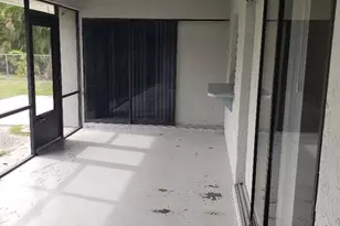 1024 SE 25th Terrace, Cape Coral, FL 33904 - Photo 13