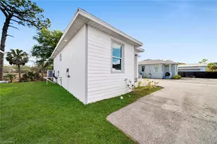 26951 N Riverside Dr, Bonita Springs, FL 34135 - Photo 5