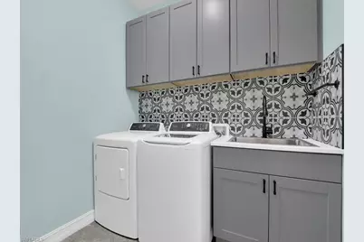 4211 Dutchess Park Rd, Fort Myers, FL 33916 - Photo 25