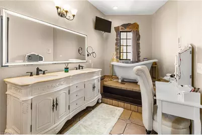 1504 Bowlees Cv, Bradenton, FL 34207 - Photo 15