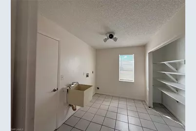 1912 SE 8th Ave, Cape Coral, FL 33990 - Photo 13