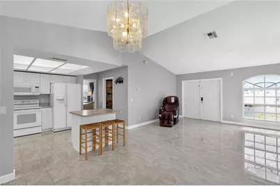 2119 SE 3rd St, Cape Coral, FL 33990 - Photo 7