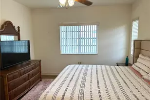 675 Luisa Ln, Naples, FL 34104 - Photo 15